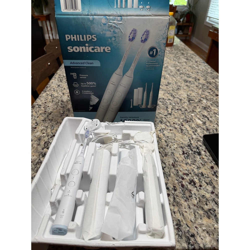Philips Sonicare Advanced Clean Rechargeable Toothbrush Dual HX7129 New Open Box